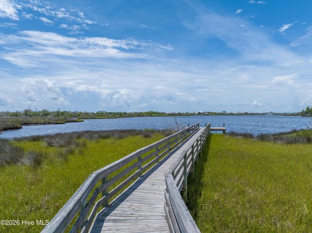 286 Marsh Haven Drive, Sneads Ferry, NC 28460