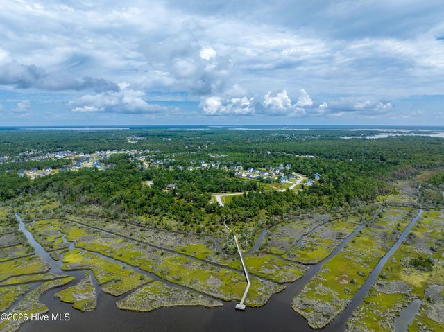 286 Marsh Haven Drive, Sneads Ferry, NC 28460