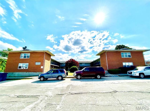 207 S Main Street, Louisiana, MO 63353