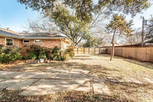 6908 Wake Forrest Drive, Dallas, TX 75214