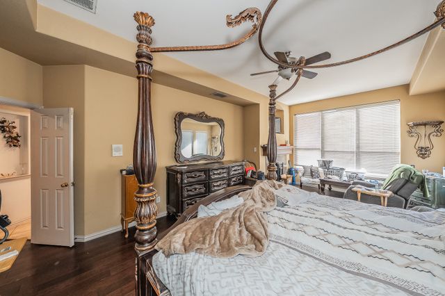 716 Peco Street, Lantana, TX 76226