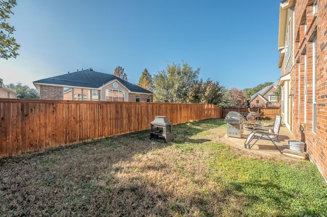 716 Peco Street, Lantana, TX 76226