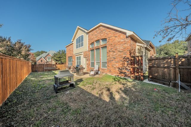 716 Peco Street, Lantana, TX 76226