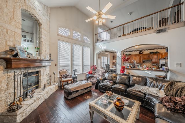 716 Peco Street, Lantana, TX 76226