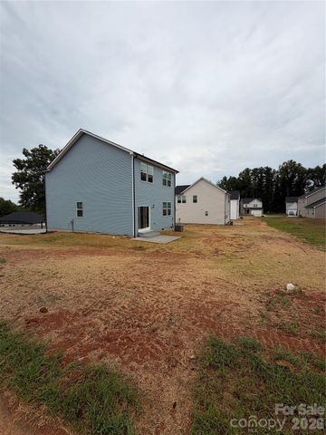 1155 Summerhill Street SW, Lenoir, NC 28645