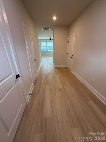 1155 Summerhill Street SW, Lenoir, NC 28645