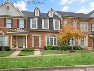 1584 Commodore Circle 33, Canton, MI 48187