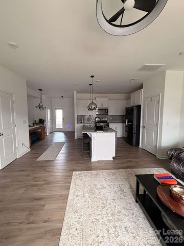 10312 Guardian Drive, Charlotte, NC 28273