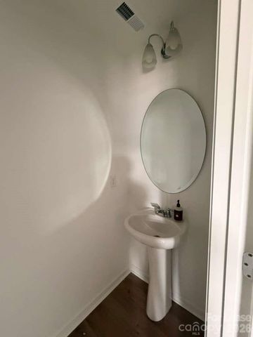 10312 Guardian Drive, Charlotte, NC 28273