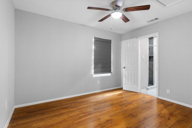 1917 E Collins Boulevard, Richardson, TX 75081