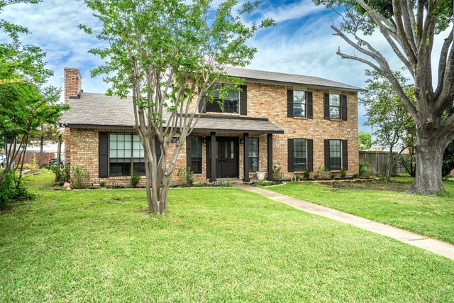 1917 E Collins Boulevard, Richardson, TX 75081