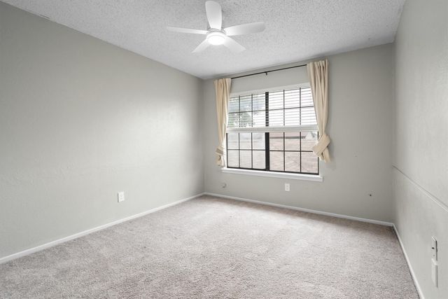 1917 E Collins Boulevard, Richardson, TX 75081