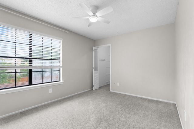 1917 E Collins Boulevard, Richardson, TX 75081