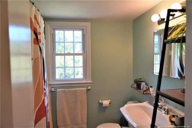 524 Country Club Drive, Fayetteville, NC 28301