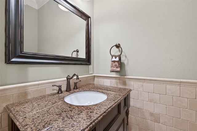 7719 Tejas Lakes Trail, Needville, TX 77461