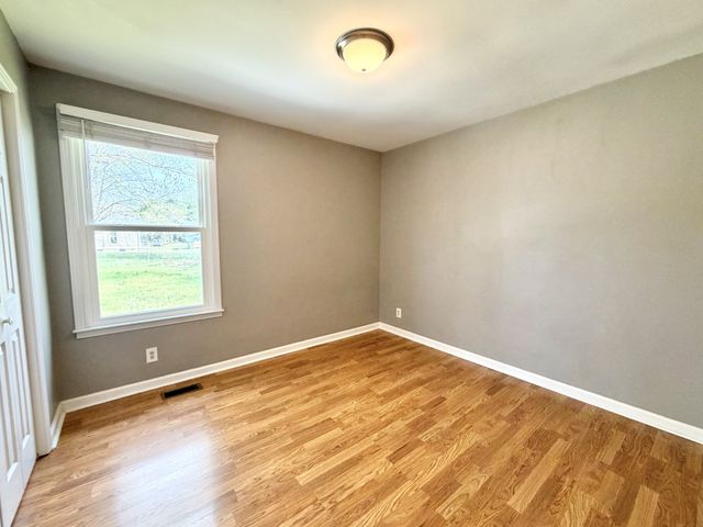 3411 Polly Dr, Clarksville, TN 37042