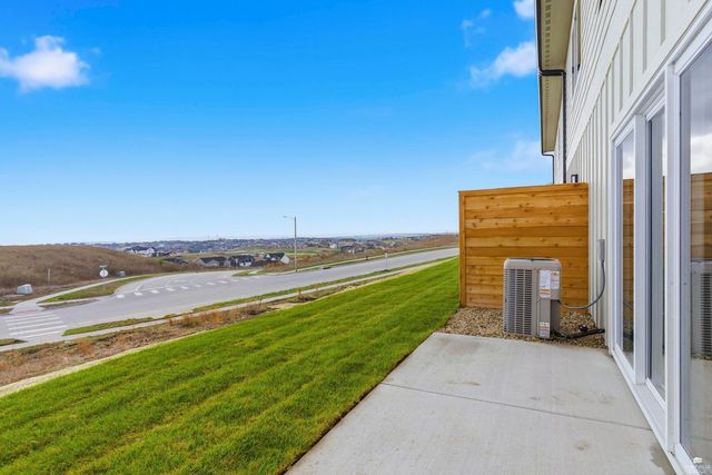 5627 Goheen Drive, Manhattan, KS 66503