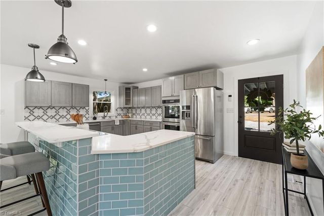 297 Sunset Boulevard, Lexington, NC 27292