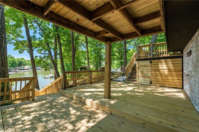 297 Sunset Boulevard, Lexington, NC 27292