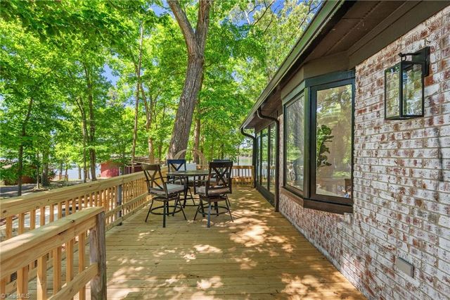 297 Sunset Boulevard, Lexington, NC 27292