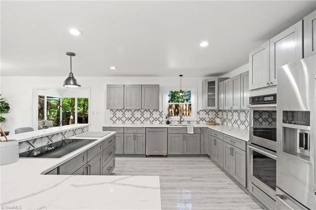 297 Sunset Boulevard, Lexington, NC 27292