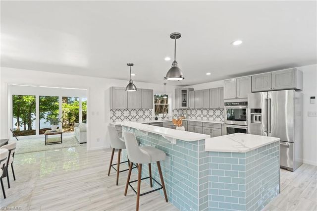 297 Sunset Boulevard, Lexington, NC 27292