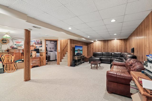 953 N East Street, Marengo, IL 60152