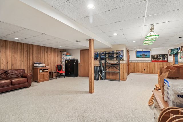 953 N East Street, Marengo, IL 60152