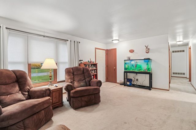 953 N East Street, Marengo, IL 60152