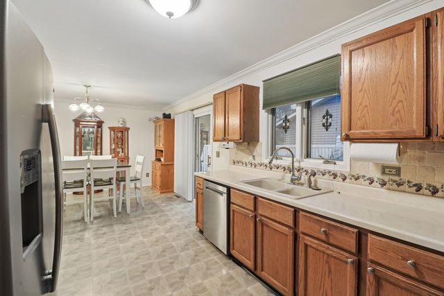 953 N East Street, Marengo, IL 60152