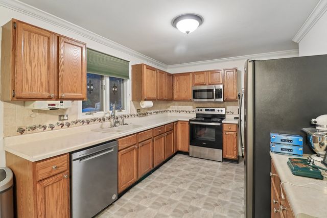 953 N East Street, Marengo, IL 60152