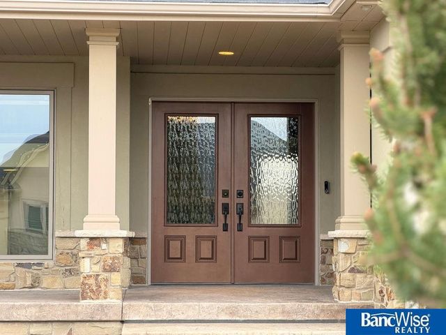 7242 S 96th Court, Lincoln, NE 68526