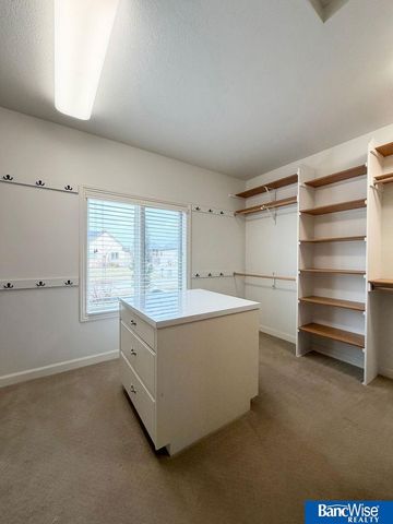 7242 S 96th Court, Lincoln, NE 68526