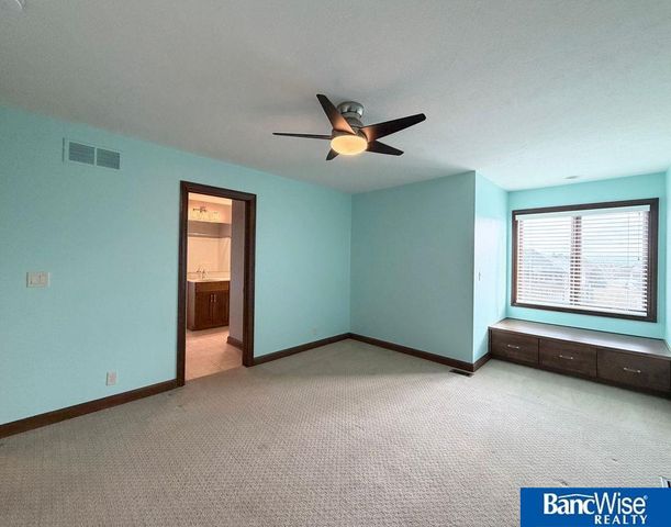 7242 S 96th Court, Lincoln, NE 68526