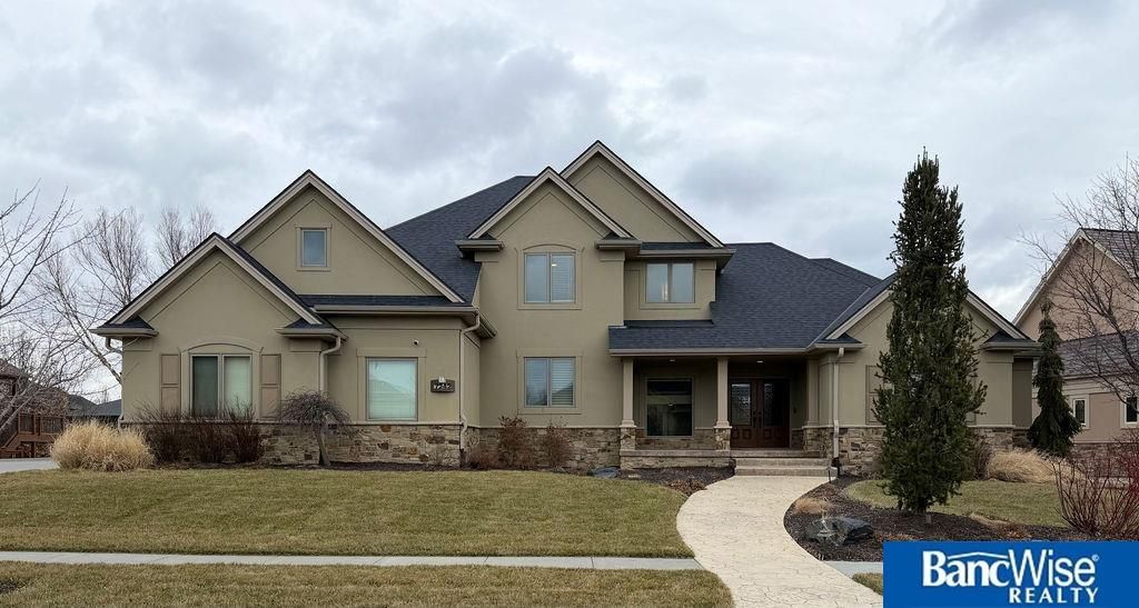 7242 S 96th Court, Lincoln, NE 68526