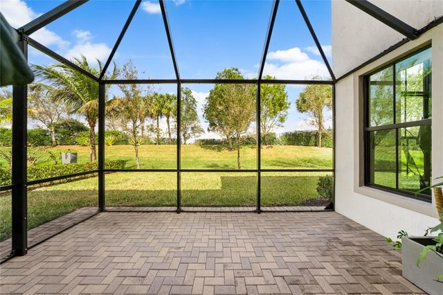 11365 Solstice Circle, Parkland, FL 33076