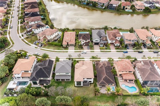 11365 Solstice Circle, Parkland, FL 33076