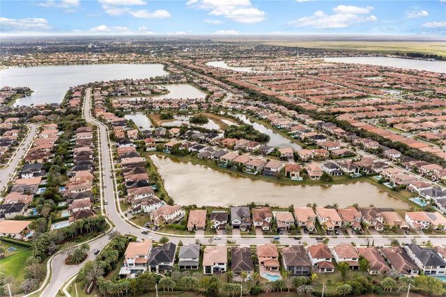 11365 Solstice Circle, Parkland, FL 33076