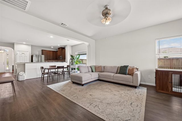 10535 Amador Peak Drive, Rosharon, TX 77583