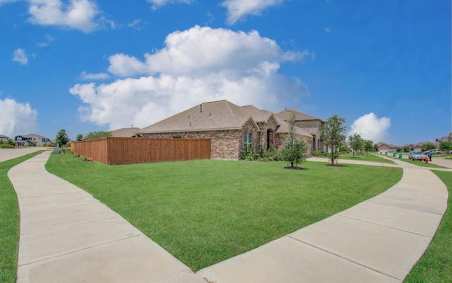 10535 Amador Peak Drive, Rosharon, TX 77583