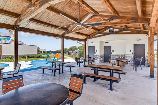 10535 Amador Peak Drive, Rosharon, TX 77583
