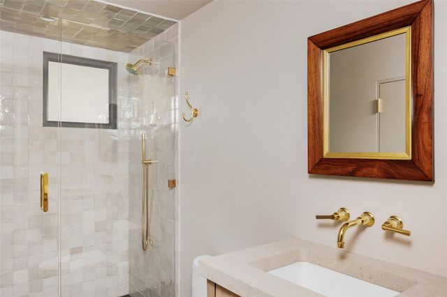 2600 Tanglewood TRL, Austin, TX 78703