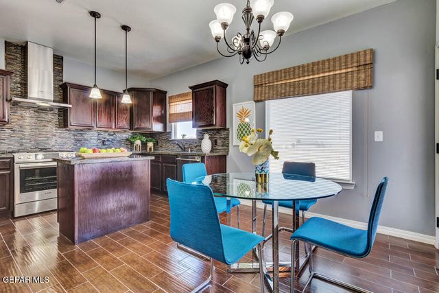 545 Lanner Drive, El Paso, TX 79928