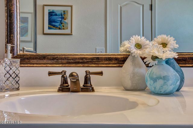 545 Lanner Drive, El Paso, TX 79928