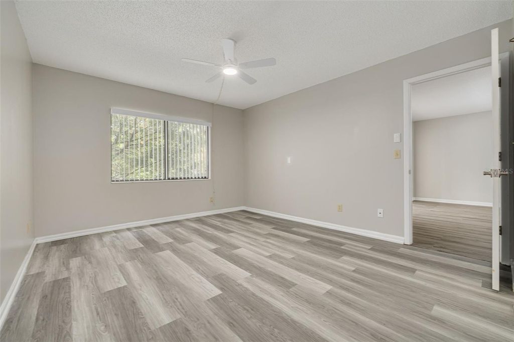 Image 13 of property listing at 3590 MAGNOLIA RIDGE CIRCLE C-1103, Palm Harbor, FL 34684