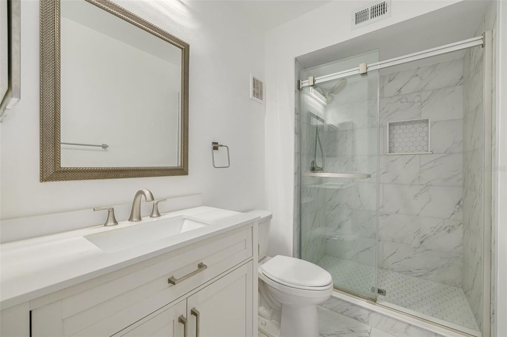 Image 15 of property listing at 3590 MAGNOLIA RIDGE CIRCLE C-1103, Palm Harbor, FL 34684