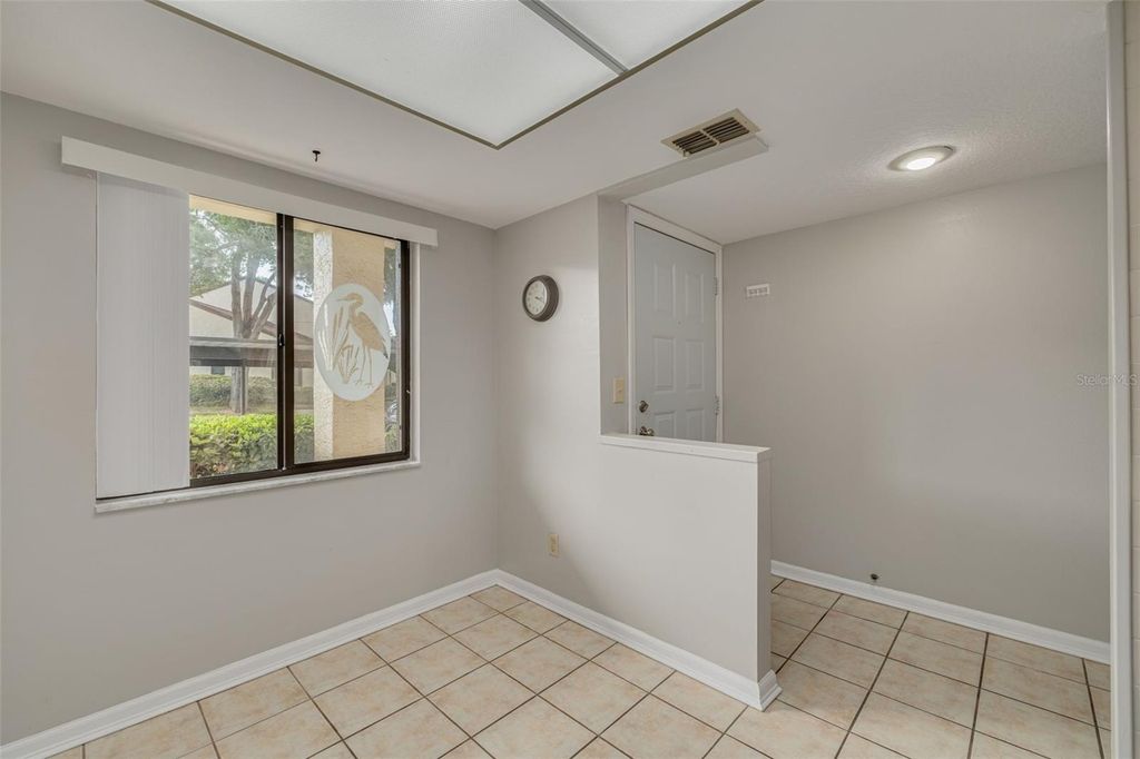 Image 4 of property listing at 3590 MAGNOLIA RIDGE CIRCLE C-1103, Palm Harbor, FL 34684