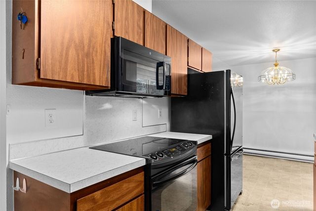 5025 Tri Lake Loop SE, Olympia, WA 98513