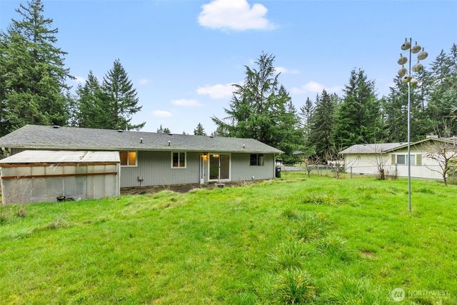 5025 Tri Lake Loop SE, Olympia, WA 98513