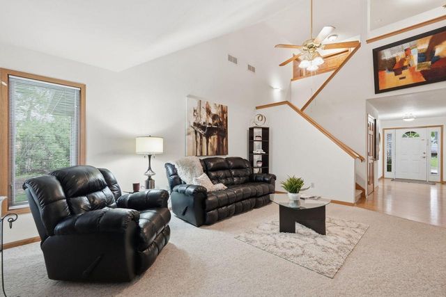 1207 Parkview Street, Cottage Grove, WI 53527